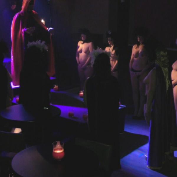 Μάτια ερμητικά κλειστά